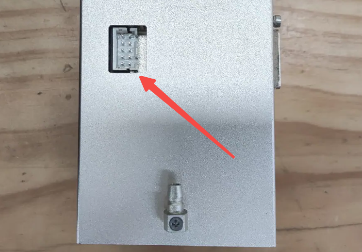 2W connector orientation